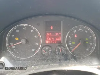 2006 Volkswagen Jetta 2.5L с VIN 3VWRF71K66M799753, выставлен на аукционе Copart как лот 57605525 с пробегом 153 274 миль миль и Списание • Salvage title. История ставок и продаж доступна на DreamBid. Изображение 9.