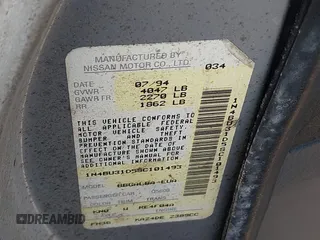 1995 Nissan Altima XE with VIN 1N4BU31D5SC101493, listed as a IAAI auction lot 41913245 with 224,199 mi miles. Bid and sale history available at carsss.com. Image 9.