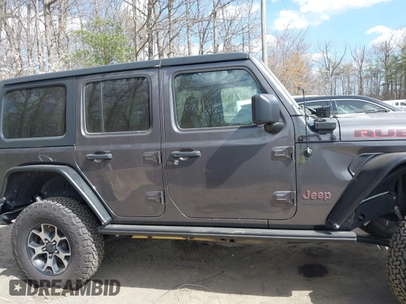 2018 Jeep Wrangler Unlimited Rubicon with VIN 1C4HJXFG8JW111195, listed as a IAAI auction lot 41916718 with 190,158 mi miles and . Bid and sale history available at DreamBid. Image 13.