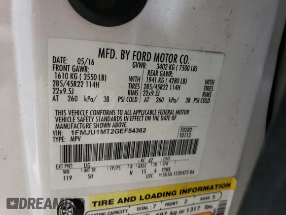 2016 Ford Expedition Platinum z VIN 1FMJU1MT2GEF54362, wystawiony jako Copart lot #42194005 z przebiegiem 140 798 mil mil oraz Szkoda całkowita • Salvage title. Historia ofert i sprzedaży dostępna na DreamBid. Obrazek 16.