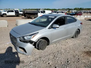 2018 Hyundai Accent SE z VIN 3KPC24A31JE013744, wystawiony jako Copart lot #52619315 z przebiegiem 89 887 mil mil oraz Szkoda całkowita • Salvage title. Historia ofert i sprzedaży dostępna na DreamBid. Obrazek 1.