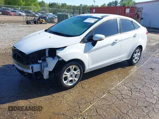 2015 Ford Fiesta SE with VIN 3FADP4BJXFM202690, listed as a IAAI auction lot 41993030 with 194,924 mi miles. Bid and sale history available at carsss.com. Image 18.