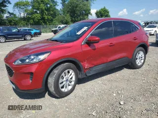 2020 Ford Escape SE with VIN 1FMCU9G6XLUA98625, listed as a Copart auction lot 61952145 with 15,849 mi miles and Salvage title. Bid and sale history available at DreamBid. Image 1.