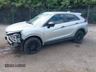2023 Mitsubishi Eclipse Cross LE z VIN JA4ATVAA6PZ000696, wystawiony jako IAAI lot #42216219 z przebiegiem 83 031 mil mil oraz . Historia ofert i sprzedaży dostępna na DreamBid. Obrazek 18.