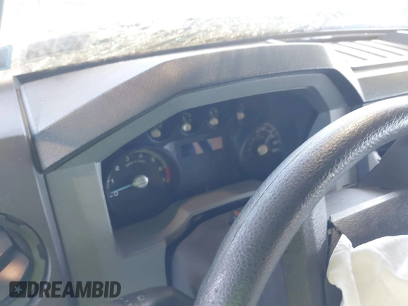 2011 Ford F-250 XL with VIN 1FTBF2A60BEA93100, listed as a IAAI auction lot 41613083 with 61,442 mi miles and . Bid and sale history available at DreamBid. Image 7.