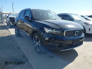 2021 Volvo XC40 Inscription с VIN YV4162UL5M2569999, выставлен на аукционе IAAI как лот 41675338 с пробегом 28 943 миль миль и . История ставок и продаж доступна на DreamBid. Изображение 1.