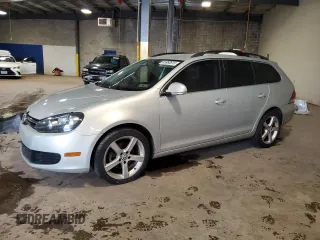 2011 Volkswagen Jetta с VIN 3VWPZ8AJ7BM652377, выставлен на аукционе Copart как лот 65983815 с пробегом 141 513 миль миль и Списание • Salvage title. История ставок и продаж доступна на DreamBid. Изображение 1.