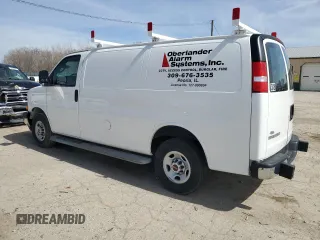 2022 GMC Savana Cargo with VIN 1GTW7AFP4N1147665, listed as a Copart auction lot 54802085 with 42,261 mi miles and Salvage Title. Bid and sale history available at DreamBid. Image 2.