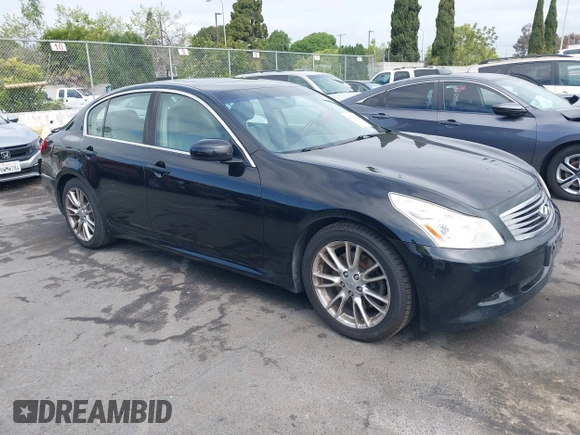 2008 Infiniti G35 Journey with VIN JNKBV61E98M222109, listed as a IAAI auction lot 42071416 with 216,507 mi miles. Bid and sale history available at carsss.com. Image 1.