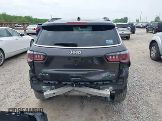 2018 Jeep Compass Limited with VIN 3C4NJDCB1JT481078, listed as a IAAI auction lot 42215310 with 58,629 mi miles and . Bid and sale history available at DreamBid. Image 17.