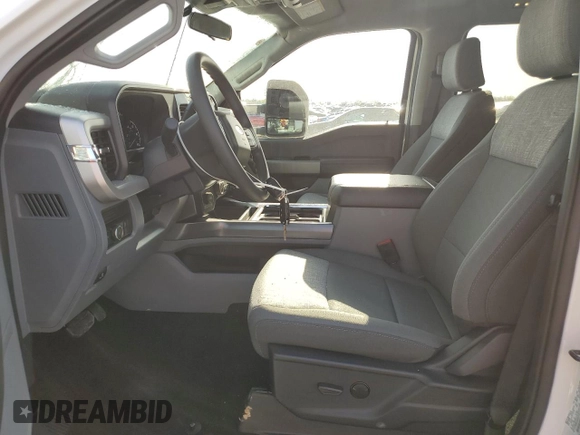 2024 Ford F-250 XL with VIN 1FT7W2BN8REE21871, listed as a Copart auction lot 52509965 with 4,082 mi miles and Salvage title. Bid and sale history available at DreamBid. Image 7.