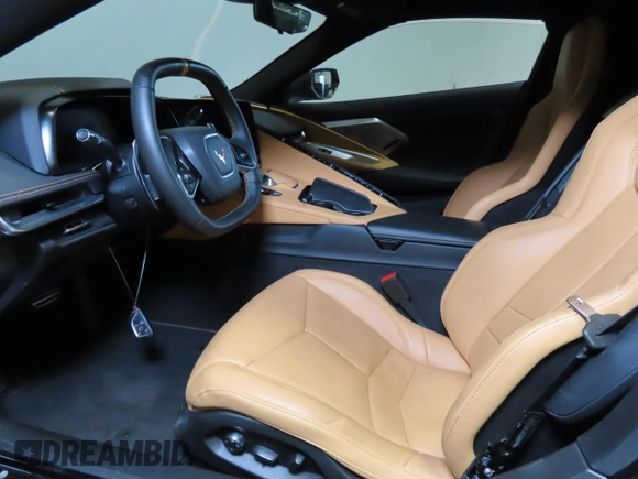 2023 Chevrolet Corvette 2LT z VIN 1G1YB2D4XP5137393, wystawiony jako Copart lot #50206855 z przebiegiem Nie podano mil oraz Szkoda całkowita • Salvage title. Historia ofert i sprzedaży dostępna na DreamBid. Obrazek 8.