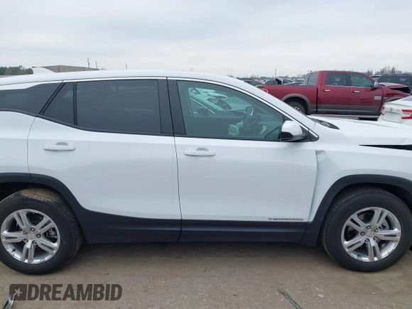2024 GMC Terrain SLE z VIN 3GKALMEG3RL382747, wystawiony jako IAAI lot #41568279 z przebiegiem 9222 mil mil oraz . Historia ofert i sprzedaży dostępna na DreamBid. Obrazek 13.