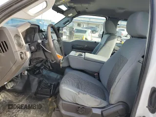 2011 Ford F-250 XL с VIN 1FT7X2B61BED02099, выставлен на аукционе Copart как лот 52741645 с пробегом 219 192 миль миль и Списание • Salvage title. История ставок и продаж доступна на DreamBid. Изображение 7.