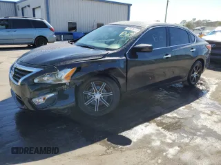 2015 Nissan Altima 2.5 with VIN 1N4AL3AP2FN307048, listed as a Copart auction lot 47675214 with 89,752 mi miles and Salvage title. Bid and sale history available at DreamBid. Image 1.