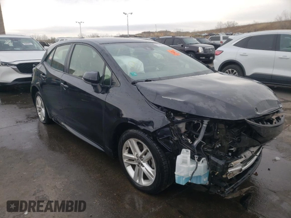 2020 Toyota Corolla Hatchback SE with VIN JTND4RBEXL3075483, listed as a Copart auction lot 77791023 with 30,500 mi miles. Bid and sale history available at carsss.com. Image 4.