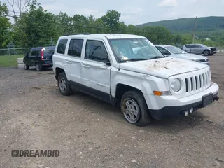 2015 Jeep Patriot Sport with VIN 1C4NJRBB6FD109330, listed as a IAAI auction lot 42486124 with 111,618 mi miles and . Bid and sale history available at DreamBid. Image 1.