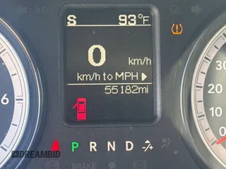 2022 Ram 1500 Tradesman z VIN 3C6JR6DG7NG429229, wystawiony jako IAAI lot #42154340 z przebiegiem 55 181 mil mil oraz . Historia ofert i sprzedaży dostępna na DreamBid. Obrazek 1.