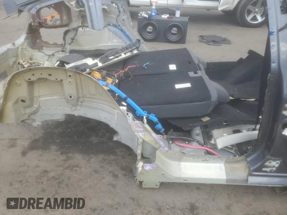 2023 Tesla Model 3 с VIN 5YJ3E1EA0PF451642, выставлен на аукционе Copart как лот 86911554 с пробегом Не указан миль и На запчасти • Non repairable. История ставок и продаж доступна на DreamBid. Изображение 10.