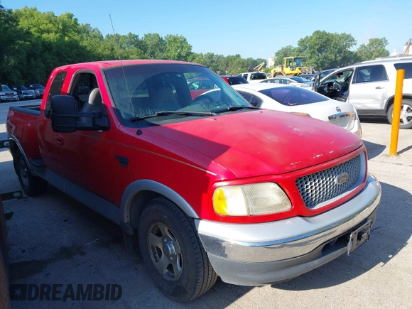 1999 Ford F-150 XL z VIN 2FTRX07W8XCA40584, wystawiony jako IAAI lot #42551699 z przebiegiem Nie podano mil oraz . Historia ofert i sprzedaży dostępna na DreamBid. Obrazek 1.