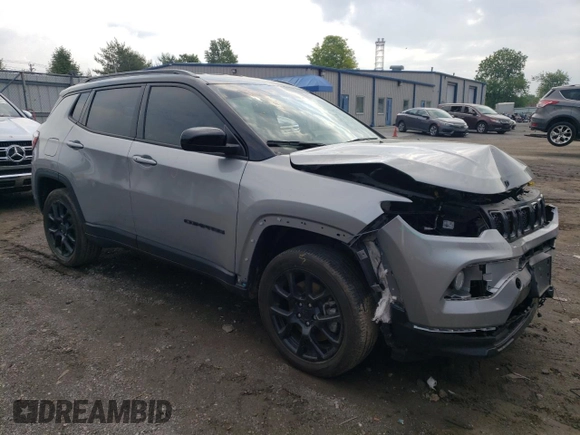 2023 Jeep Compass Latitude с VIN 3C4NJDBN6PT518338, выставлен на аукционе Copart как лот 57117115 с пробегом 29 330 миль миль и Списание • Salvage title. История ставок и продаж доступна на DreamBid. Изображение 4.
