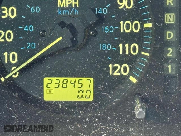 2004 Nissan Pathfinder SE with VIN JN8DR09Y64W905091, listed as a Copart auction lot 57692615 with 238,457 mi miles and Clean title. Bid and sale history available at DreamBid. Image 8.