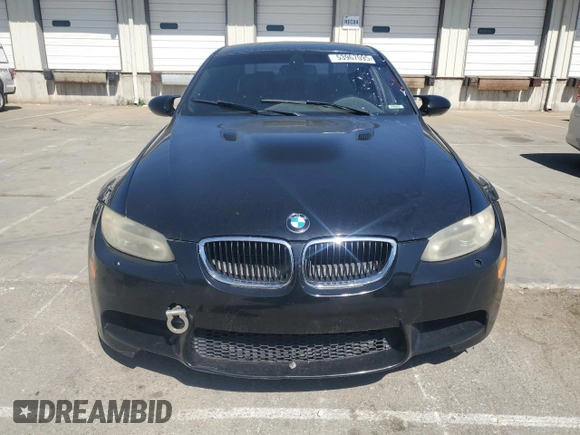 2011 BMW M3 z VIN WBSPM9C50BE202463, wystawiony jako Copart lot #53967095 z przebiegiem 128 460 mil mil oraz Tytuł czysty. Historia ofert i sprzedaży dostępna na DreamBid. Obrazek 5.