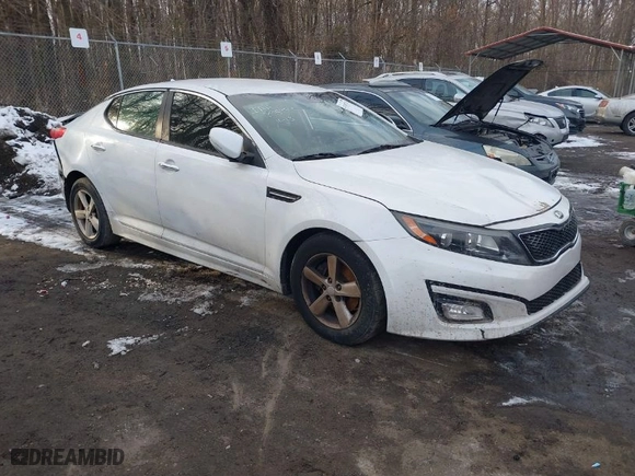 2015 Kia Optima LX with VIN 5XXGM4A74FG499110, listed as a IAAI auction lot 41303712 with 98,287 mi miles. Bid and sale history available at carsss.com. Image 1.