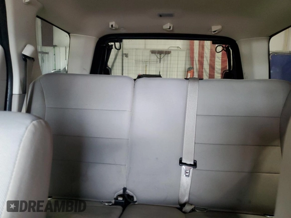 2011 Ford Escape Hybrid with VIN 1FMCU5K30BKC19663, listed as a Copart auction lot 63688205 with 176,376 mi miles and Clean title. Bid and sale history available at DreamBid. Image 10.