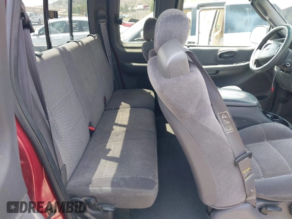 2002 Ford F-150 XL with VIN 1FTRX17LX2NB30978, listed as a IAAI auction lot 41979756 with 225,030 mi miles. Bid and sale history available at carsss.com. Image 8.
