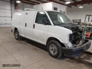2017 GMC Savana Cargo Van with VIN 1GTW7AFG9H1150162, listed as a IAAI auction lot 41601460 with 112,453 mi miles. Bid and sale history available at carsss.com. Image 1.