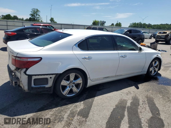 2007 Lexus LS 460 L z VIN JTHGL46F475017260, wystawiony jako Copart lot #55674615 z przebiegiem 189 031 mil mil oraz Szkody całkowita. Historia ofert i sprzedaży dostępna na DreamBid. Obrazek 3.