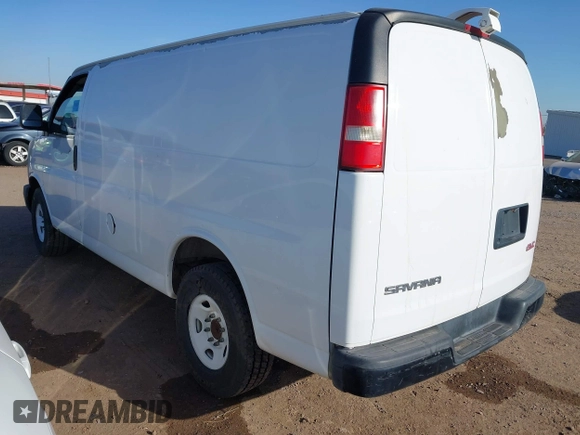 2008 GMC Savana Cargo with VIN 1GTGG25C681111778, listed as a IAAI auction lot 41700294 with 414,744 mi miles. Bid and sale history available at carsss.com. Image 3.