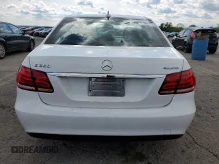 2015 Mercedes-Benz E 350 Luxury with VIN WDDHF8JB6FB100431, listed as a Copart auction lot 56110925 with 106,653 mi miles and Salvage title. Bid and sale history available at DreamBid. Image 6.