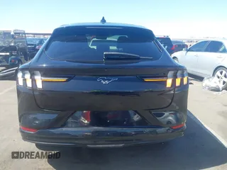 2023 Ford Mustang Mach-E Premium с VIN 3FMTK3RM5PMA13411, выставлен на аукционе IAAI как лот 42335313 с пробегом 32 837 миль миль и . История ставок и продаж доступна на DreamBid. Изображение 17.