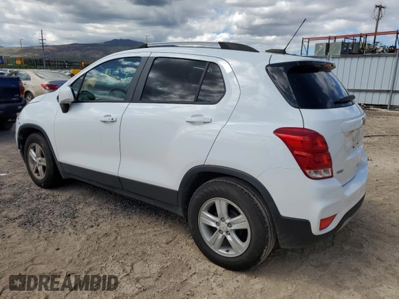 2022 Chevrolet Trax LT z VIN KL7CJLSM7NB568766, wystawiony jako Copart lot #58099525 z przebiegiem 6 057 mil mil oraz Czysty tytuł • Clean title. Historia ofert i sprzedaży dostępna na DreamBid. Obrazek 2.