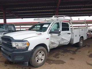 2022 Ram 2500 Tradesman с VIN 3C7WR4HJXNG108118, выставлен на аукционе IAAI как лот 42378460 с пробегом 164 535 миль миль и . История ставок и продаж доступна на DreamBid. Изображение 17.