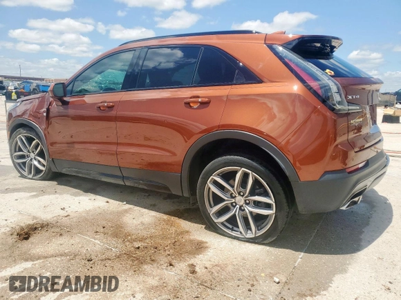 2020 Cadillac XT4 FWD Sport z VIN 1GYFZER45LF025992, wystawiony jako Copart lot #60110325 z przebiegiem 43 820 mil mil oraz Szkoda całkowita • Salvage title. Historia ofert i sprzedaży dostępna na DreamBid. Obrazek 2.