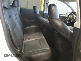 2022 Tesla Model Y Long Range z VIN 7SAYGDEEXNA012904, wystawiony jako Copart lot #57492865 z przebiegiem 31 294 mil mil oraz Szkody całkowita. Historia ofert i sprzedaży dostępna na DreamBid. Obrazek 10.