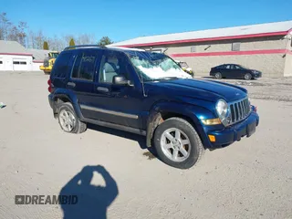 2005 Jeep Liberty Limited with VIN 1J4GL58K15W606205, listed as a IAAI auction lot 41021671 with 103,670 mi miles. Bid and sale history available at carsss.com. Image 1.