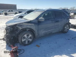 2021 Kia Niro LX with VIN KNDCB3LC0M5485909, listed as a Copart auction lot 46037385 with 0 mi miles and Salvage Title. Bid and sale history available at carsss.com. Image 1.