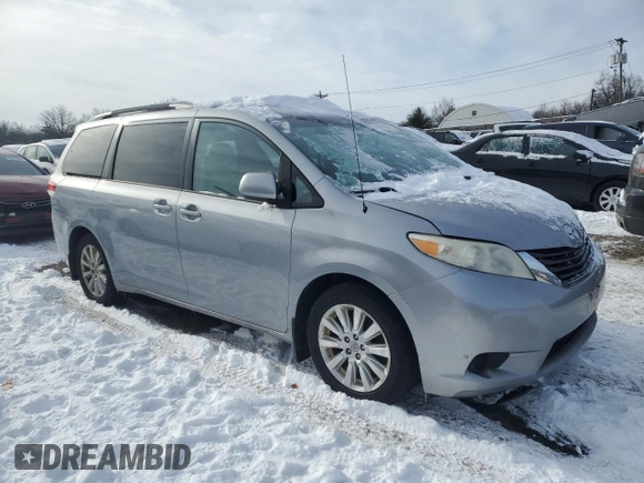 2012 Toyota Sienna LE with VIN 5TDJK3DC8CS041482, listed as a Copart auction lot 41979525 with 225,392 mi miles and Clean Title. Bid and sale history available at carsss.com. Image 4.