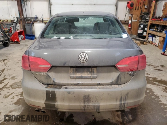 2012 Volkswagen Jetta Comfortline with VIN 3VWDL7AJ7CM414187, listed as a Copart auction lot 85592824 with 269,184 mi miles and Salvage title. Bid and sale history available at DreamBid. Image 6.