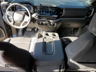 2024 Chevrolet Silverado 1500 LT with VIN 1GCPDKEK2RZ118469, listed as a Copart auction lot 49227775 with 18,424 mi miles and Clean Title. Bid and sale history available at DreamBid. Image 8.