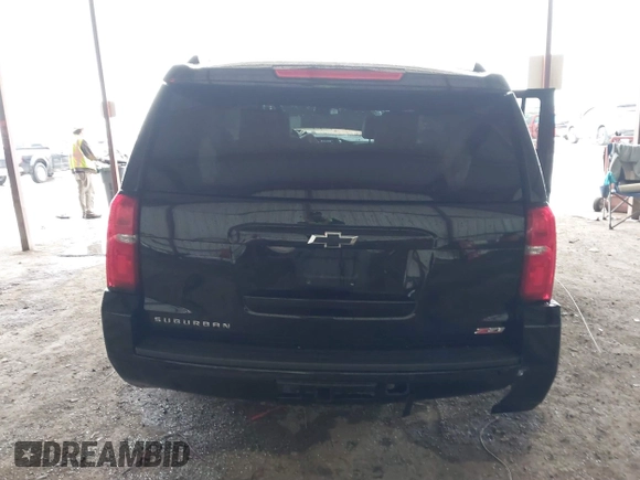 2020 Chevrolet Suburban LT z VIN 1GNSKHKC4LR304237, wystawiony jako IAAI lot #41179977 z przebiegiem 94 302 mil mil oraz . Historia ofert i sprzedaży dostępna na DreamBid. Obrazek 15.