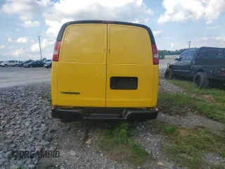2021 Chevrolet Express Cargo z VIN 1GCWGAFP4M1173729, wystawiony jako Copart lot #55138625 z przebiegiem 180 201 mil mil oraz Tytuł czysty. Historia ofert i sprzedaży dostępna na DreamBid. Obrazek 6.