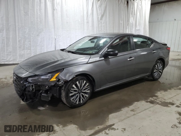 2025 Nissan Altima SV with VIN 1N4BL4DV7SN362397, listed as a Copart auction lot 53631075 with 3,476 mi miles and Salvage Title. Bid and sale history available at DreamBid. Image 1.