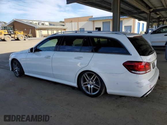 2014 Mercedes-Benz E 350 Luxury with VIN WDDHH8JB4EA899799, listed as a Copart auction lot 50536635 with 114,668 mi miles and Salvage Title. Bid and sale history available at DreamBid. Image 2.
