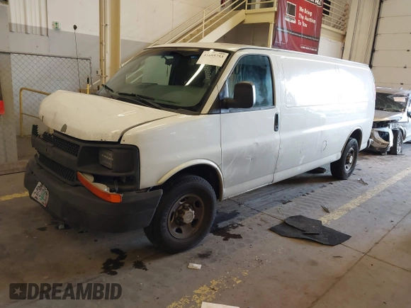 2011 Chevrolet Express Cargo Van with VIN 1GCWGGFAXB1122893, listed as a IAAI auction lot 41695753 with 232,658 mi miles. Bid and sale history available at carsss.com. Image 17.