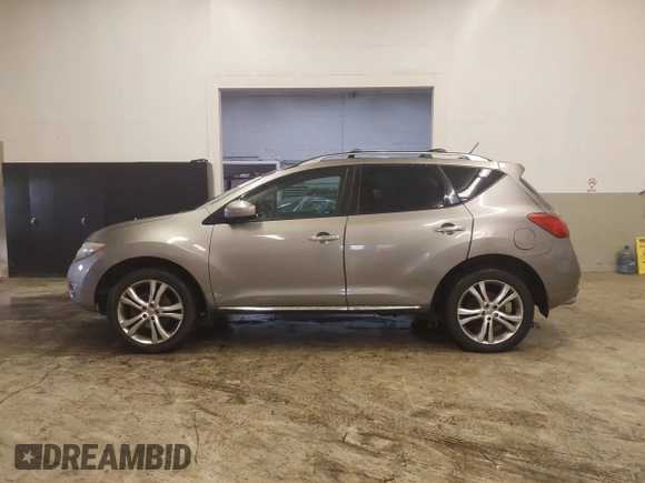 2010 Nissan Murano SL with VIN JN8AZ1MWXAW100429, listed as a IAAI auction lot 41875925 with 147,723 mi miles. Bid and sale history available at carsss.com. Image 14.